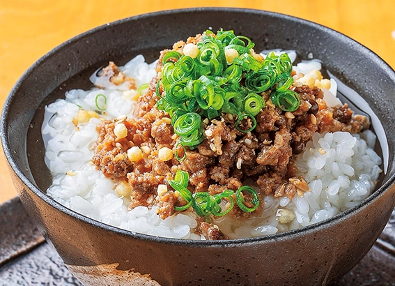 郷土料理 酒と肴 もなか 馬肉しぐれ出汁茶漬け